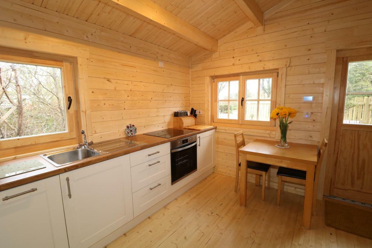 Inisean Lodge Log Cabin -Part Of Inisean B&B Dungloe Buitenkant foto