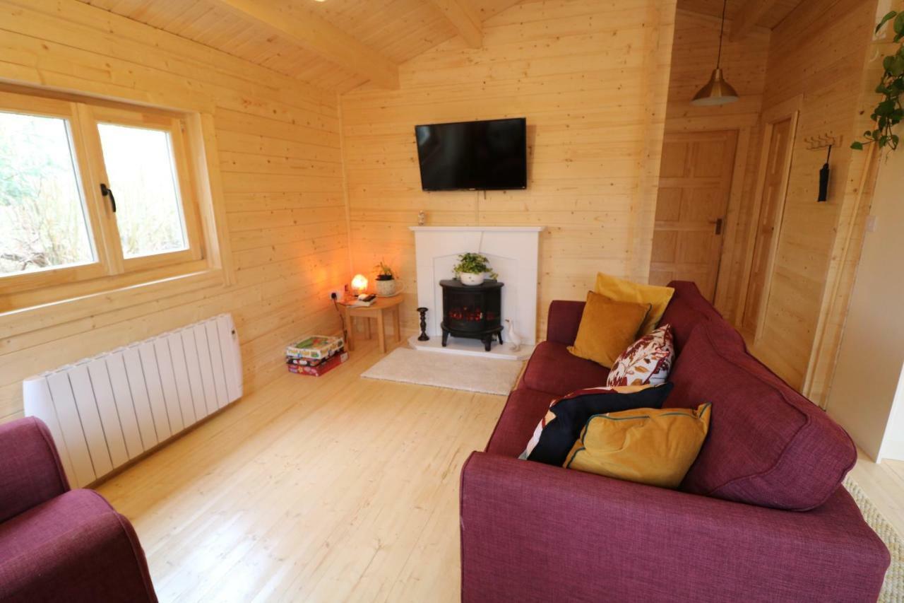 Inisean Lodge Log Cabin -Part Of Inisean B&B Dungloe Buitenkant foto